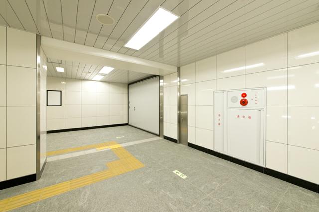 江東区 東陽町駅出入口 | 高真建設の施工実績
