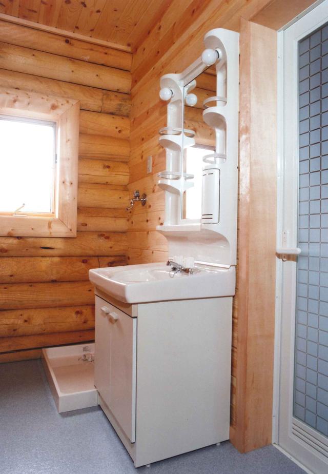 中野区 ログハウス | 高真建設の施工実績