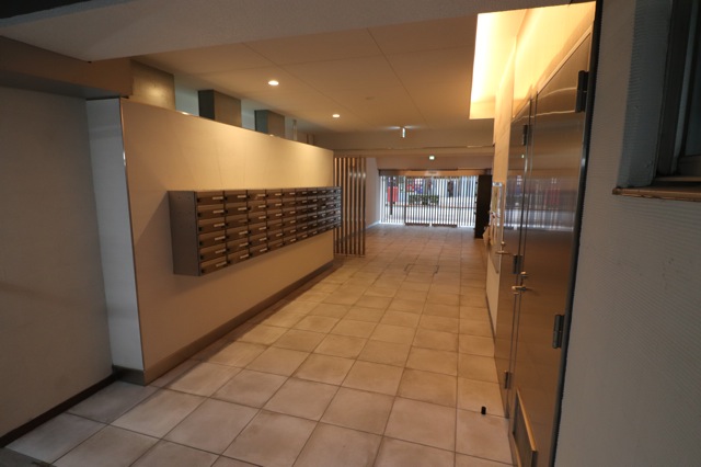 中央区 Nマンションエントランス改修 | 高真建設の施工実績