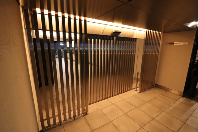 中央区 Nマンションエントランス改修 | 高真建設の施工実績