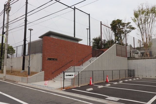 世田谷区 TK校 トイレ及びアプローチ | 高真建設