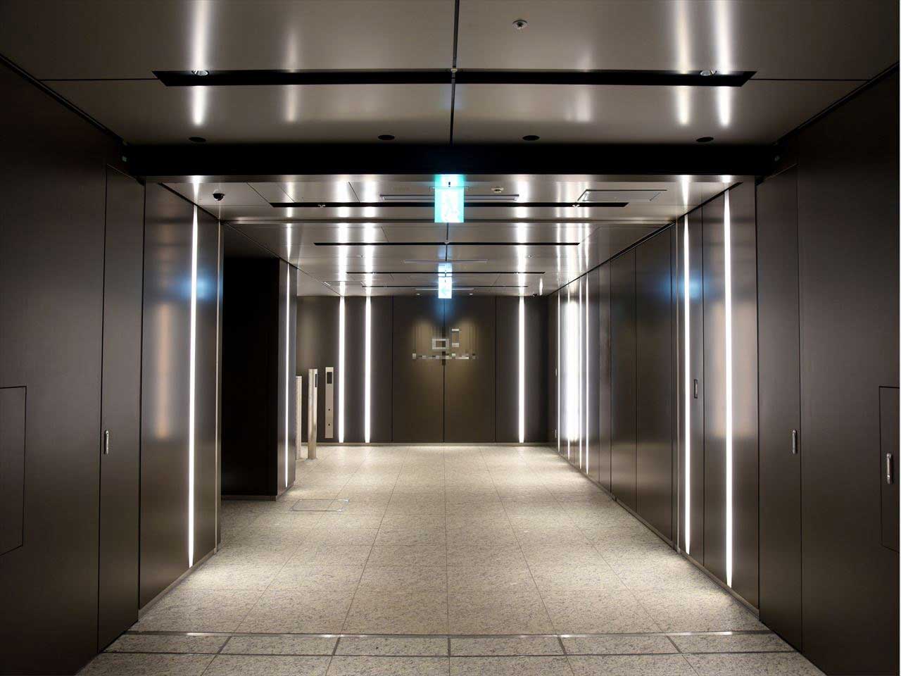 千代田区 大手町駅地下通路 | 高真建設の施工実績